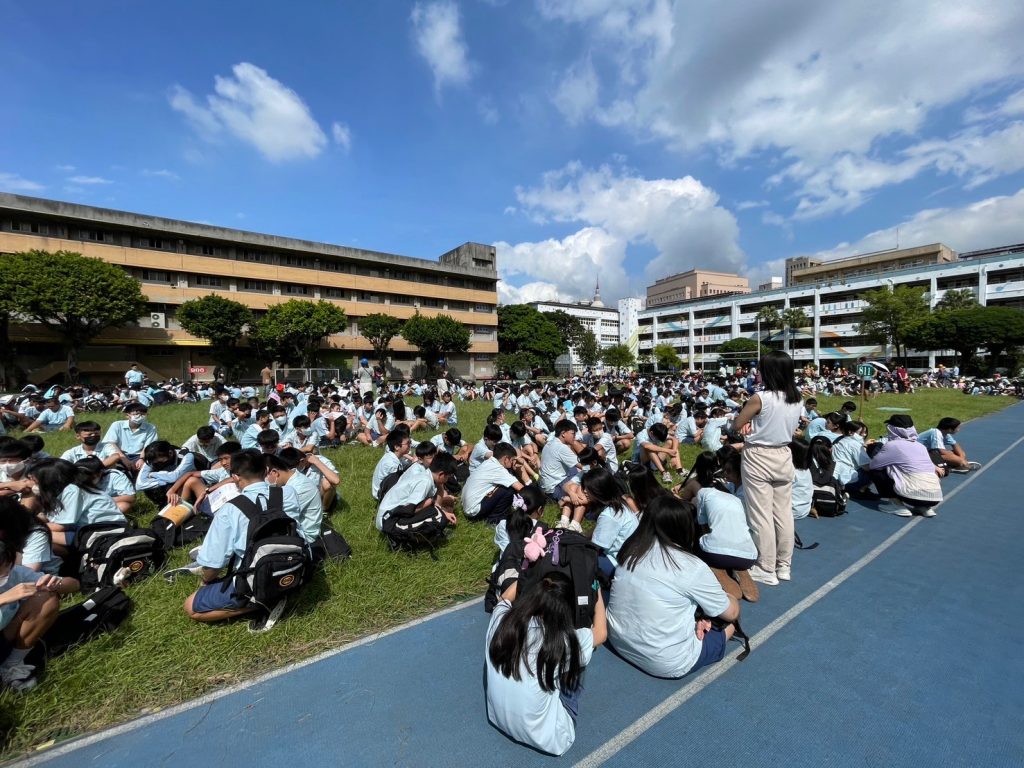 921演練在操場集合