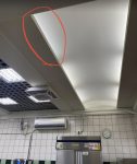 電燈閃爍